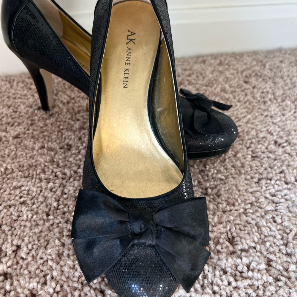 Anne Klein Pumps